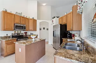 295 Marsh Landing Cir, Debary, FL 32713 - Photo 9