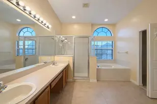 540 Coventry, Davenport, FL 33897 - Photo 13