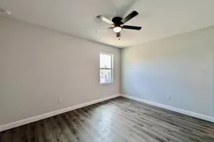 21295 Wynyard Ave, Port Charlotte, FL 33954 - Photo 7