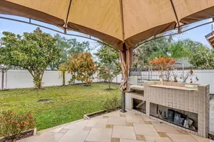 405 Latonia St, Kissimmee, FL 34741 - Photo 3