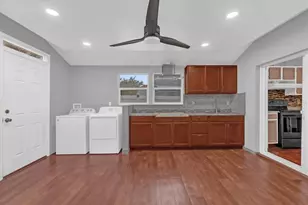 405 Latonia St, Kissimmee, FL 34741 - Photo 13