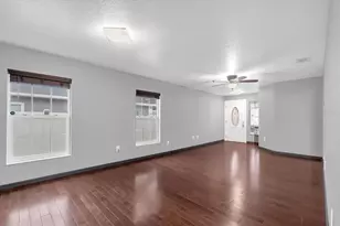 405 Latonia St, Kissimmee, FL 34741 - Photo 9