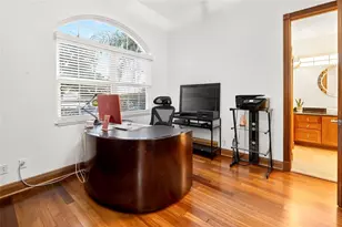 16623 Royal Palm Dr, Groveland, FL 34736 - Photo 5