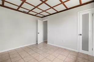 580 Russell St, Longboat Key, FL 34228 - Photo 17