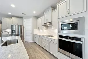 8708 Sonoma Coast Dr, Winter Garden, FL 34787 - Photo 13