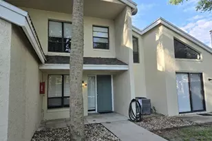 422 S Netherwood Cres, Altamonte Springs, FL 32714 - Photo 1