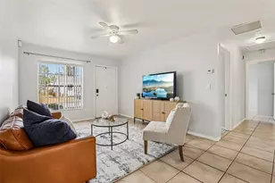 38 Lake Villa Way, Kissimmee, FL 34743 - Photo 5