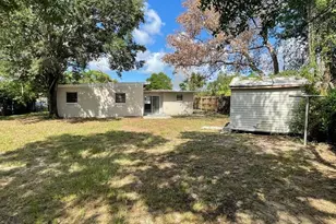 1413 Hialeah Dr, Orlando, FL 32808 - Photo 11