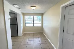 1413 Hialeah Dr, Orlando, FL 32808 - Photo 5