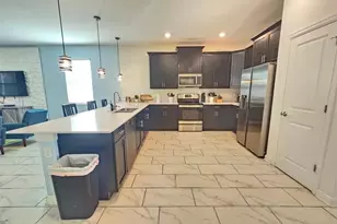 1265 Challenge Dr, Davenport, FL 33896 - Photo 7