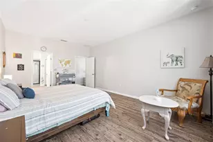 308 Lake Davenport Cir, Davenport, FL 33837 - Photo 15