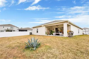 585 Pink Ibis Bnd, Saint Cloud, FL 34772 - Photo 3