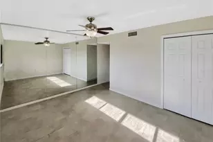 705 S Village Dr N, Saint Petersburg, FL 33716 - Photo 7