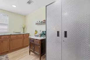 361 Wade Park Ct, Davenport, FL 33897 - Photo 11
