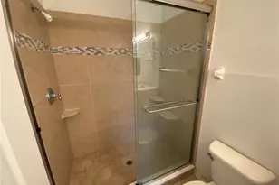 3447 Victoria Pines Dr, Orlando, FL 32829 - Photo 17