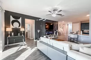 2537 Camden Park Cir, Davenport, FL 33837 - Photo 31