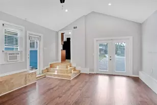 215 E Grant St, Orlando, FL 32806 - Photo 21