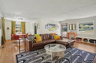 1630 Crestview Dr, Mount Dora, FL 32757 - Photo 5