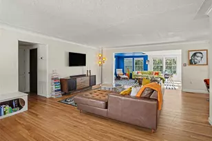 1630 Crestview Dr, Mount Dora, FL 32757 - Photo 11