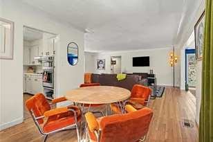 1630 Crestview Dr, Mount Dora, FL 32757 - Photo 7