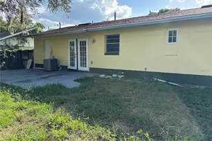 235 Crabtree Ave, Orlando, FL 32835 - Photo 9