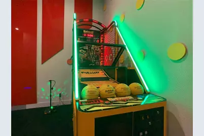 2125 Pine Oak Loop, Davenport, FL 33837 - Photo 17