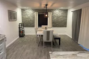 2325 Lauderdale Ct, Orlando, FL 32805 - Photo 5