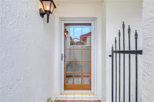 136 Florida Shores Blvd, Daytona Beach, FL 32118 - Photo 3