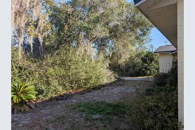 24 S Courtland Boulevard, Deltona, FL 32738 - Photo 11