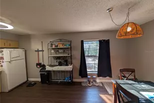 24 S Courtland Blvd, Deltona, FL 32738 - Photo 17