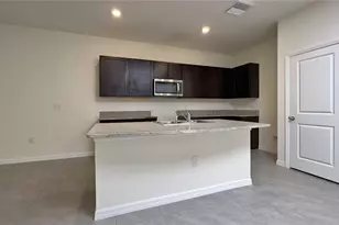 1570 Hubbell Rd, Wesley Chapel, FL 33543 - Photo 5