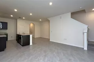 1570 Hubbell Rd, Wesley Chapel, FL 33543 - Photo 7