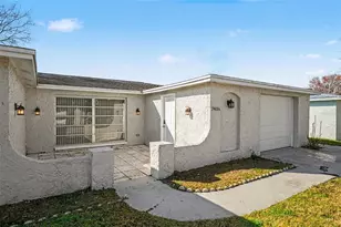 7406 E Westwind Dr, Port Richey, FL 34668 - Photo 3