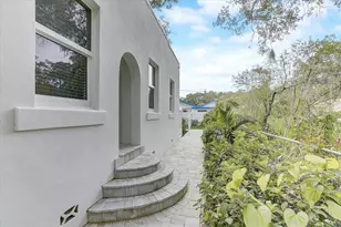 1862 6th St, Sarasota, FL 34236 - Photo 23