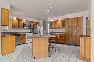 2220 Tournament Ct, Kissimmee, FL 34746 - Photo 13