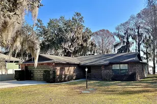 12255 Virginia Dr, Leesburg, FL 34788 - Photo 1