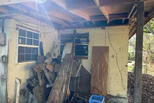 319 N Myrtle St, Starke, FL 32091 - Photo 17