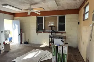 319 N Myrtle St, Starke, FL 32091 - Photo 9