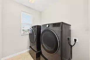 1709 Calm Waters Ct, Tavares, FL 32778 - Photo 25