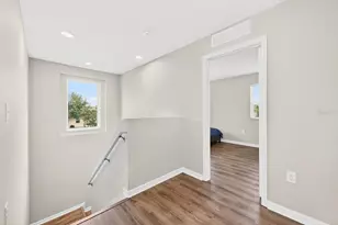 1709 Calm Waters Ct, Tavares, FL 32778 - Photo 15