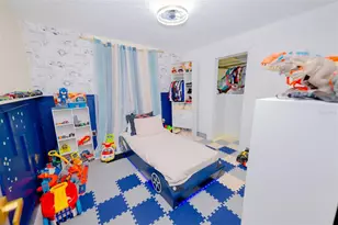 2932 Larson St, Kissimmee, FL 34741 - Photo 11