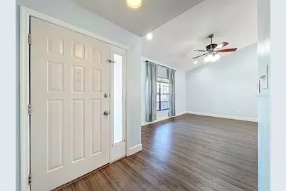 4637 Creekview Lane, Oviedo, FL 32765 - Photo 9