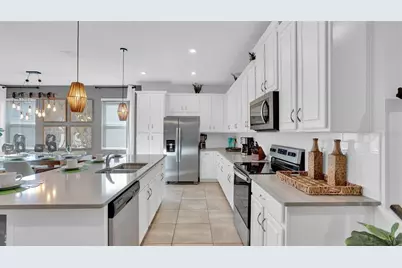 2147 Cooper Bell Place, Kissimmee, FL 34747 - Photo 9