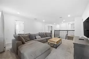 2706 Oxymoron Wy, Kissimmee, FL 34746 - Photo 33