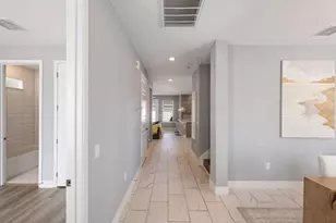 21 W Steele St, Orlando, FL 32804 - Photo 11