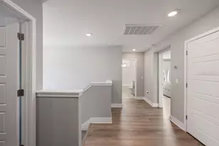 21 W Steele St, Orlando, FL 32804 - Photo 23