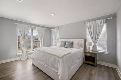 21 W Steele Street, Orlando, FL 32804 - Photo 19