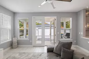 21 W Steele St, Orlando, FL 32804 - Photo 17