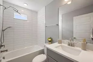 21 W Steele St, Orlando, FL 32804 - Photo 25