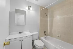 1037 Chambord Ct, Orlando, FL 32825 - Photo 9